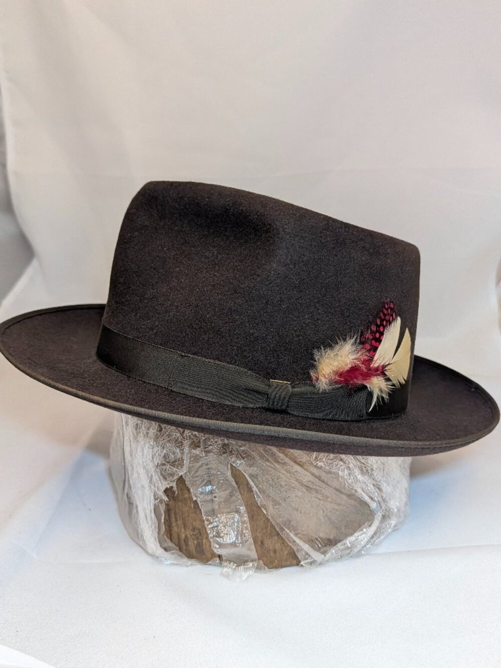 Vintage Bond Royal Quality Cavalier Fur Felt Brown Fedora - Size 7 1/8